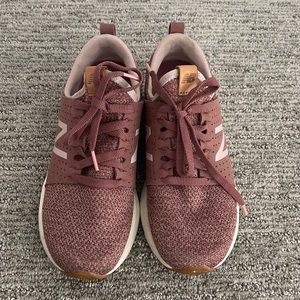 New Balance Fresh Form sz 8 Pink